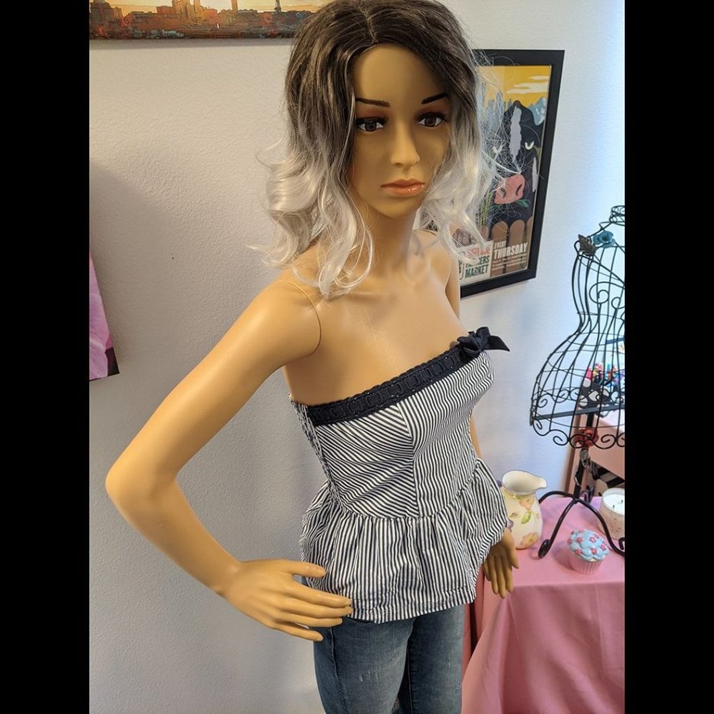 Hollister Strapless Navy/White Stripe Top w/ Accent Bow Size Small - Picture 2 of 7